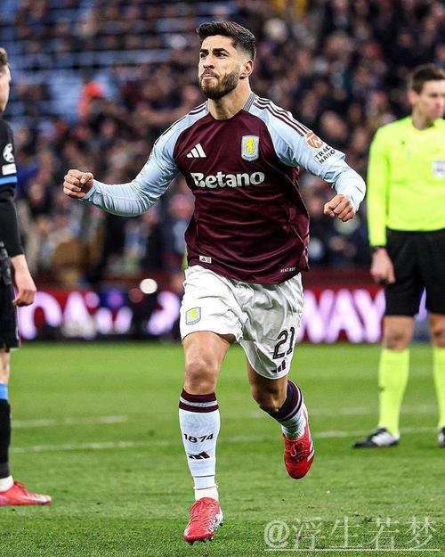 阿森西奥在维拉7场轰入5球，追平巴黎44场进球数据